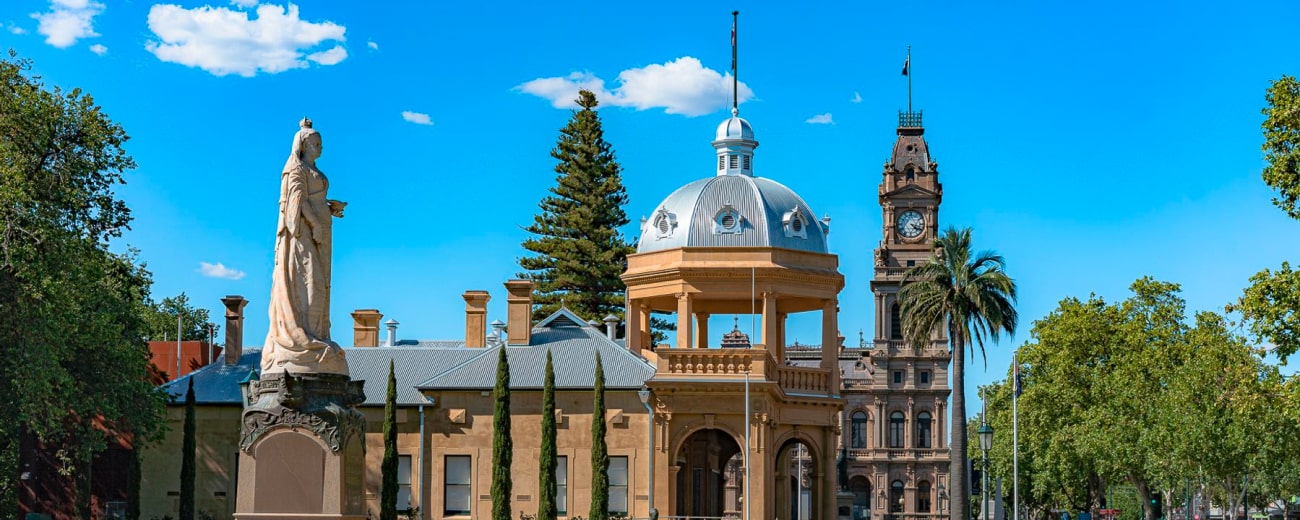 Bendigo financial advisor providing consultation